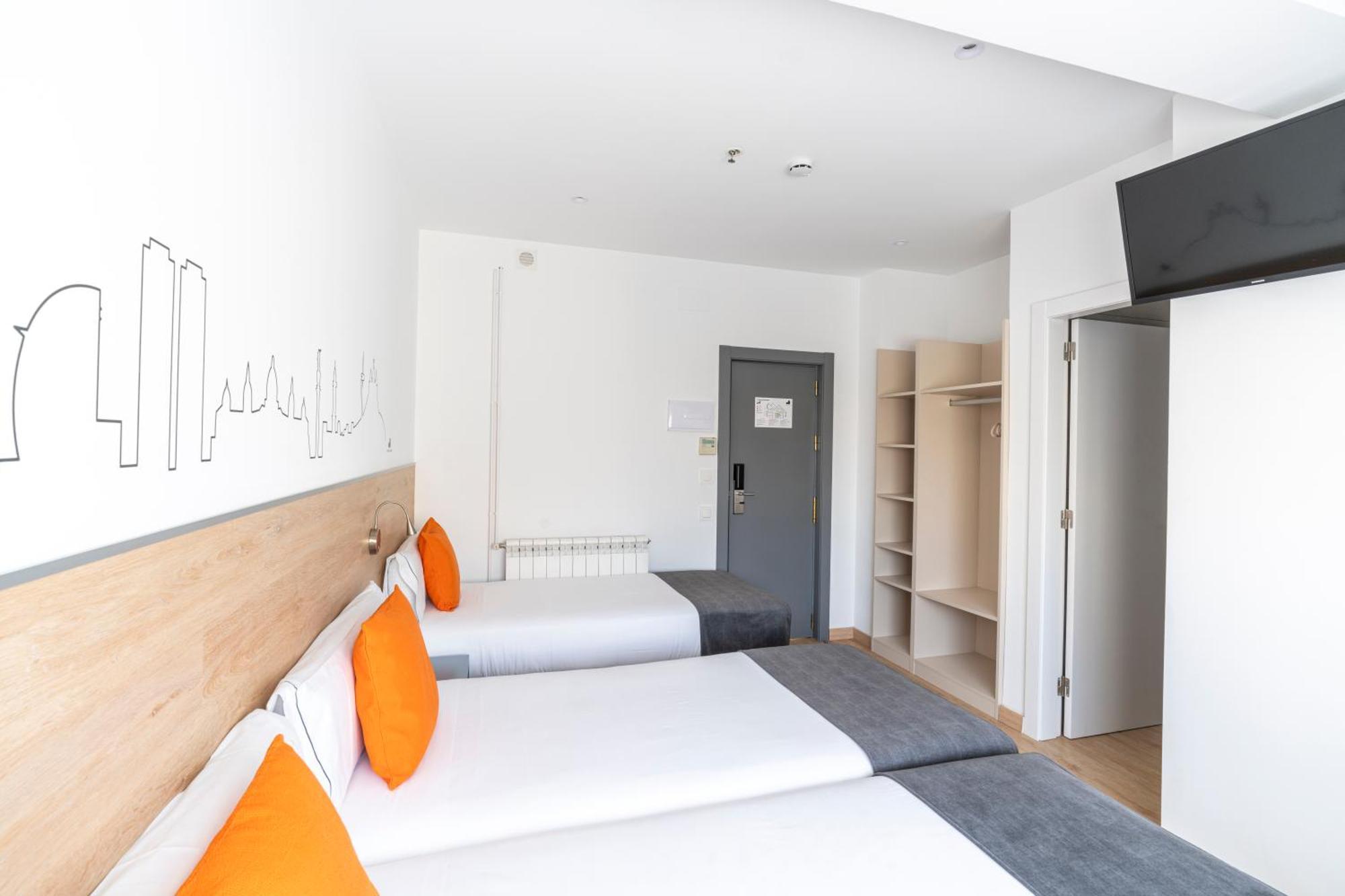 Double Room with Extra Bed,1739417086:JPEG